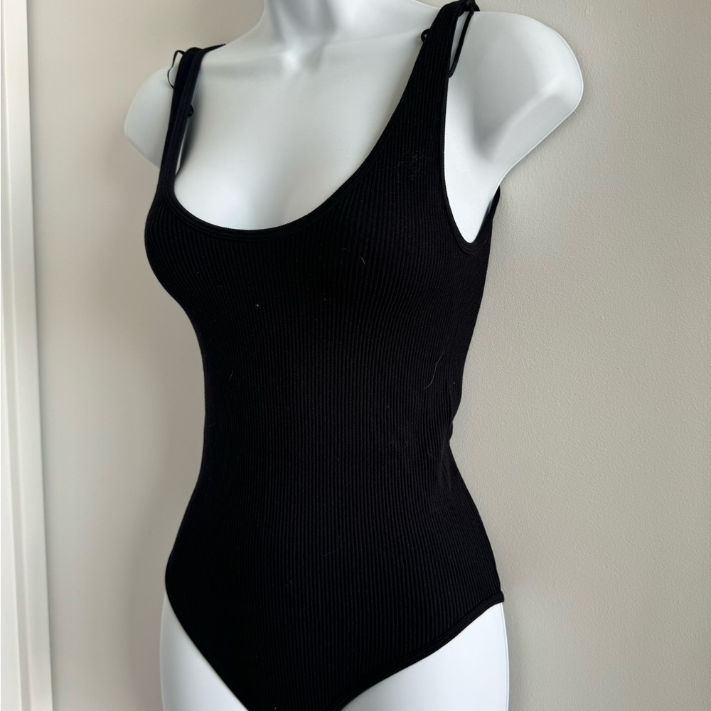 Zara Black Ribbed Bodysuit